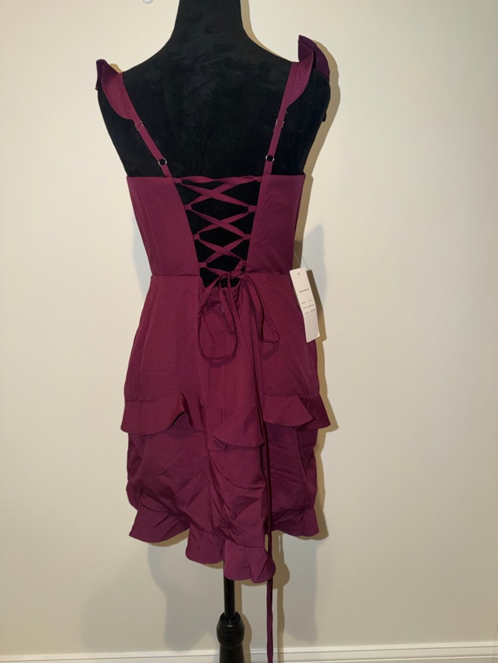 Fivsole Ruffles Homecoming Dresse - Picture 4 of 5
